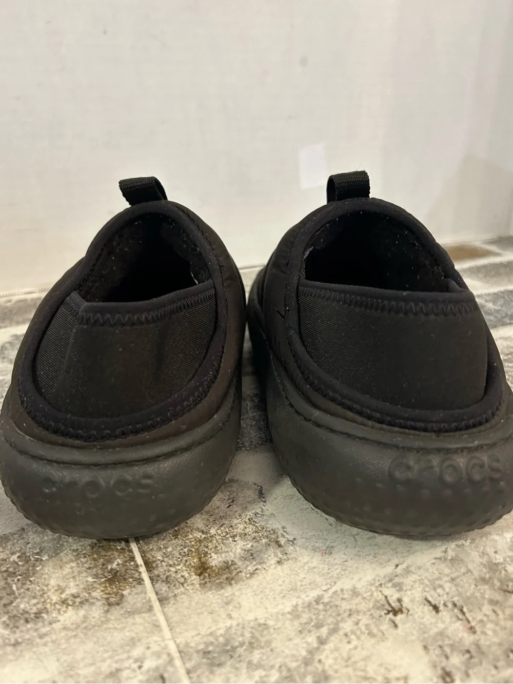 Crocs Classic Puff Moc Kids Sippers Black Quilted Textile Upper with Pull Tab